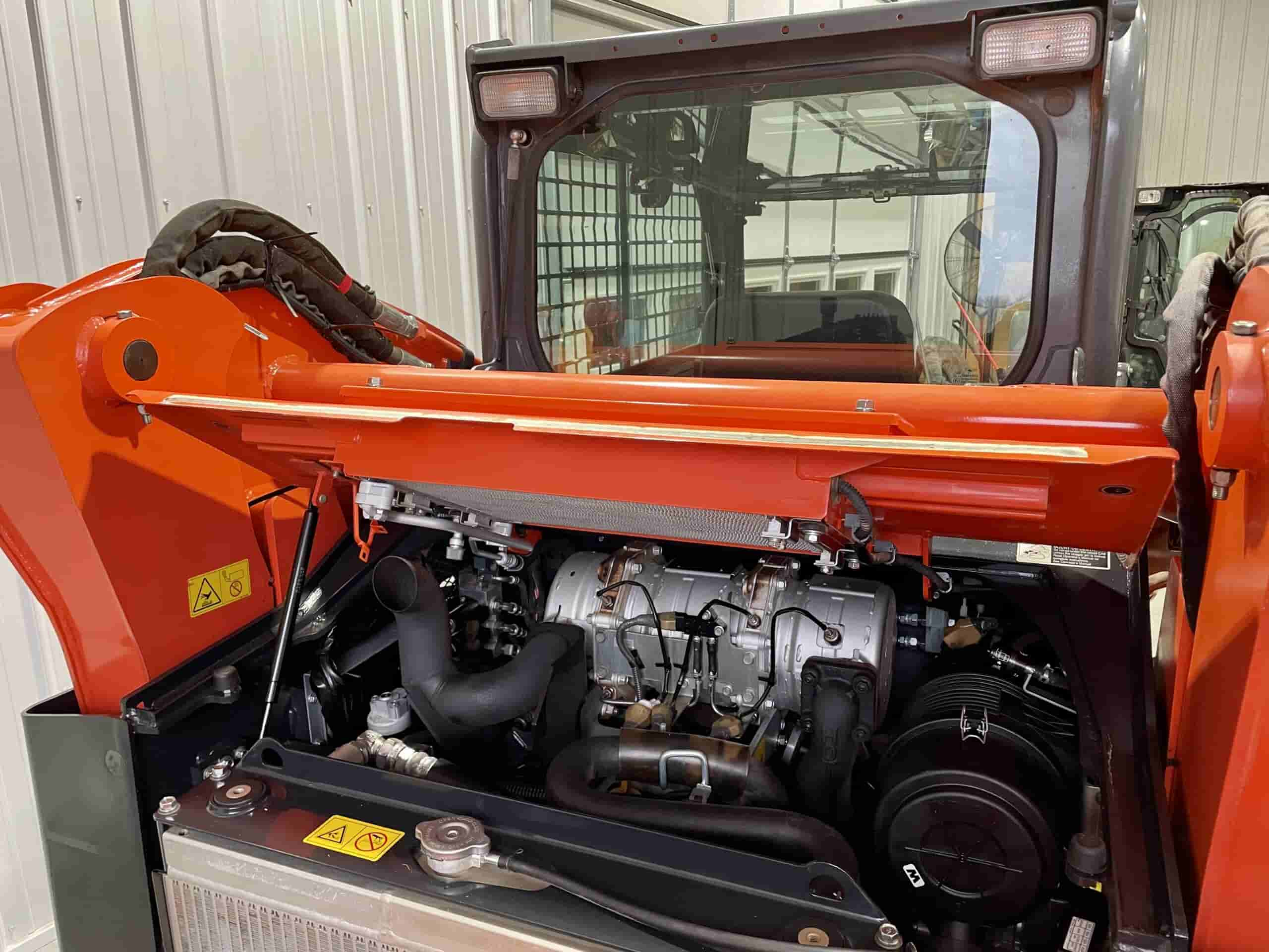 2018 KUBOTA SVL75-2
